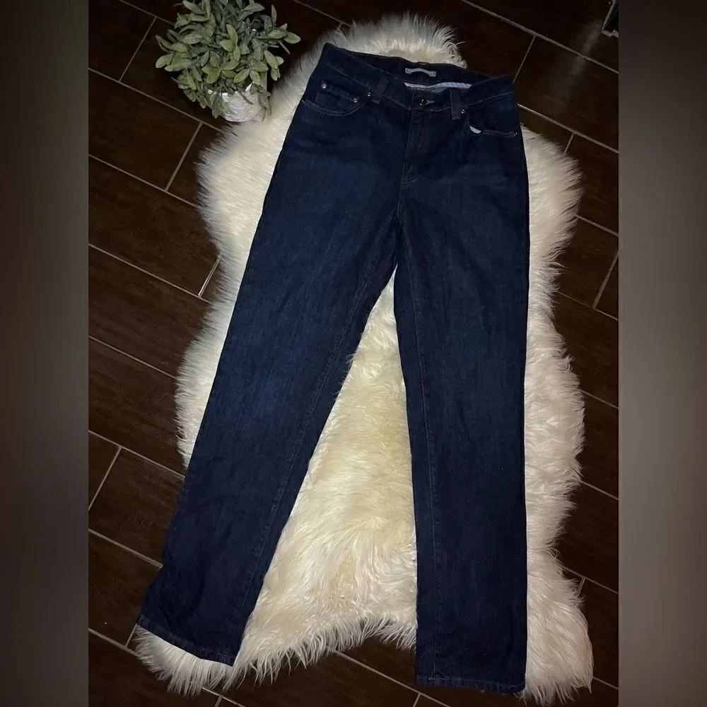 L.L Bean Classic Fit dark washed denim sz 30X34